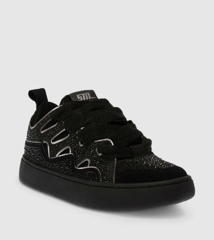 ROARING-R Embellished Lace Up Sneakers