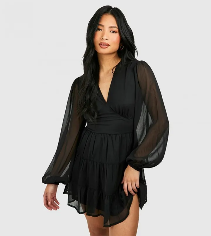 Petite Tiered Crinkle Chiffon Smock Dress
