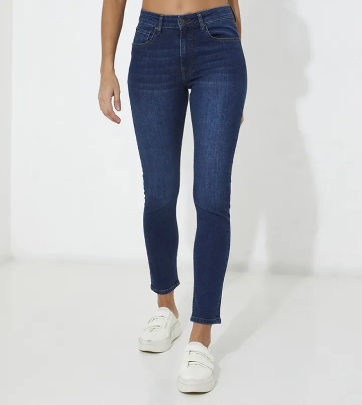 Aero Ladies High Rise Curvy Denim Jeans