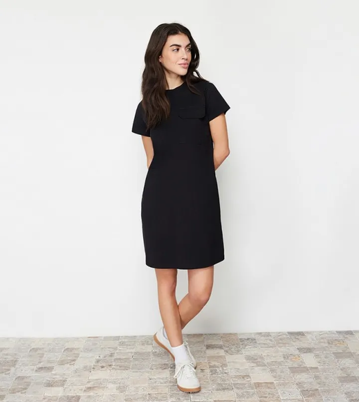 Solid Pocket Detail T-Shirt Dress