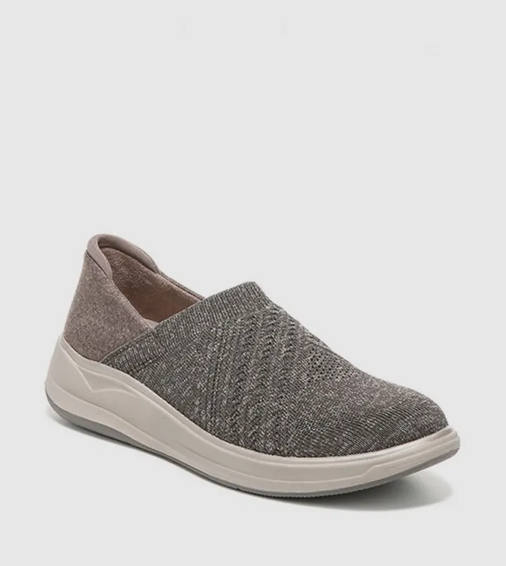 TRIUMPH Textured Slip-On Shoes