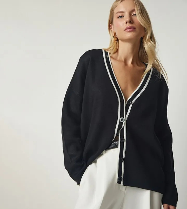 Striped Detail V-Neck Knitted Cardigan