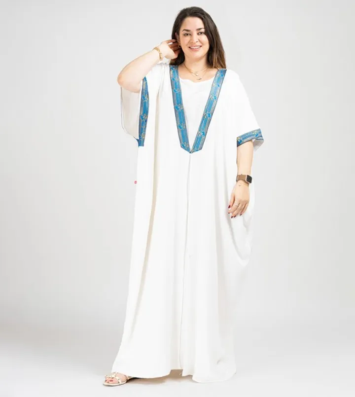 Contrast Trim Batwing Sleeves Jalabiya