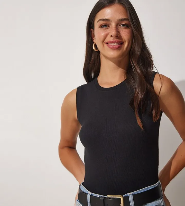 Ribbed Sleeveless Top