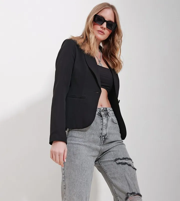 Solid Long Sleeves Blazer