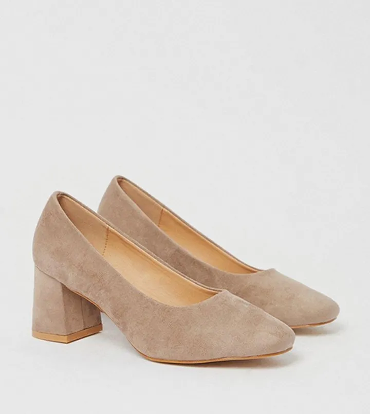 Extra Wide Fit Elise Court Shoes