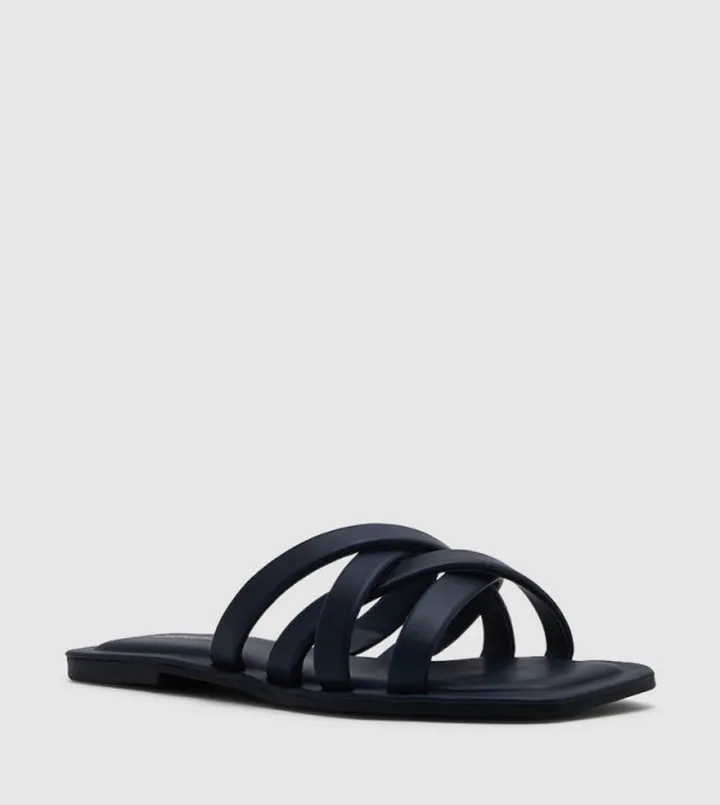 Criss-Cross Strap Flat Sandals