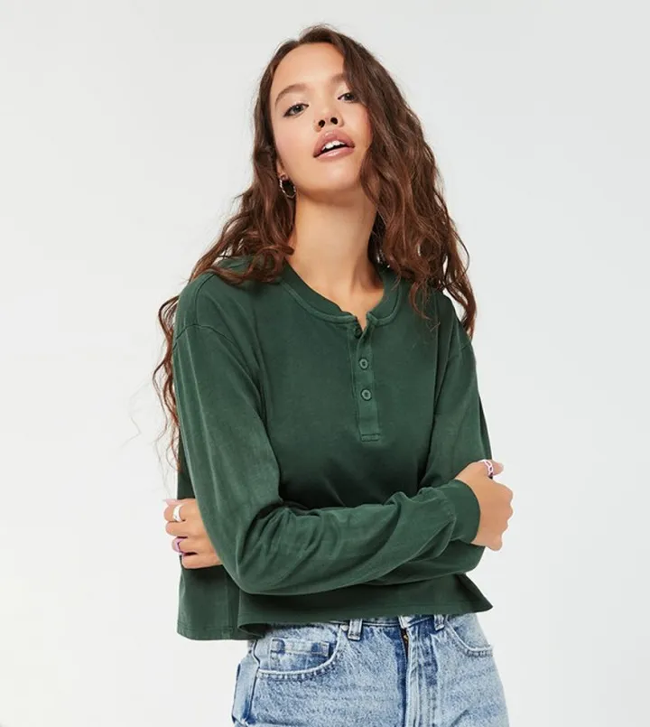 Cropped Long-Sleeved Henley Tee