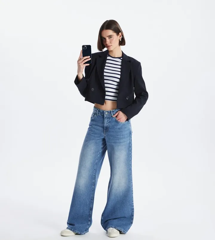 High-Rise Wide Leg Jeans