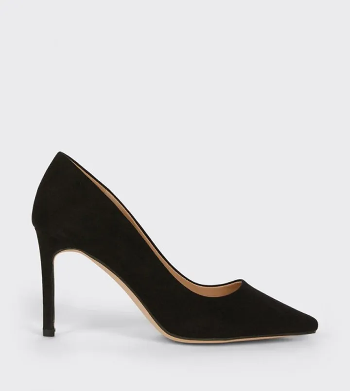 Dash Pointed Court Shoes