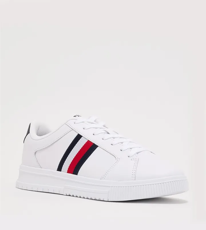 Flag Detail Lace Up Leather Sneakers