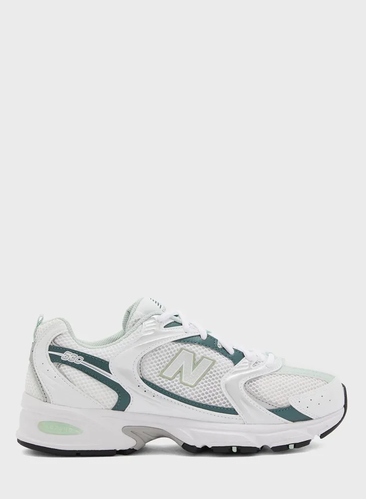 530 Sneakers