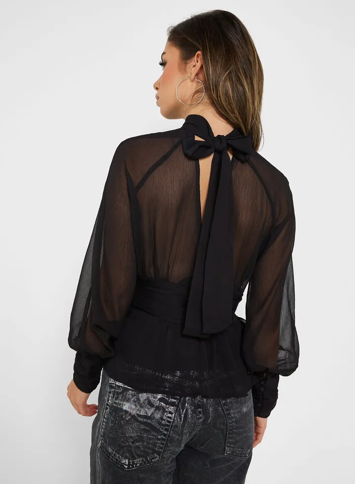 Tie-up Neck Knitted Top