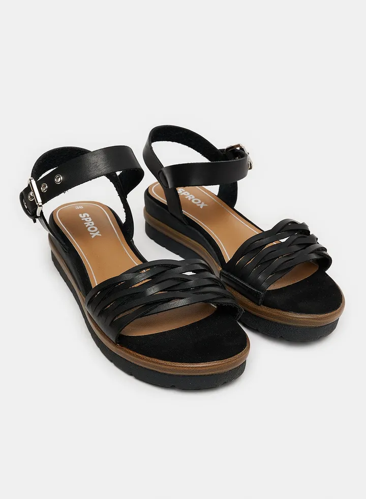 Causal Sandal