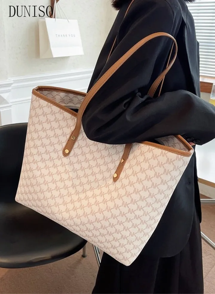 Women's Shoulder Tote Bag Faux Leather Handbag for Women Large Capacity Messenger Fashionable Travel Shoulder Bag for Ladies Girls College Students