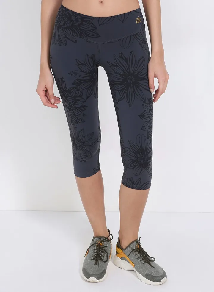 Margarita Capri Black/Grey