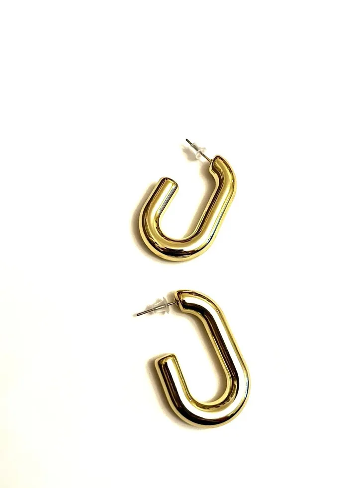 Gold Locky earrings