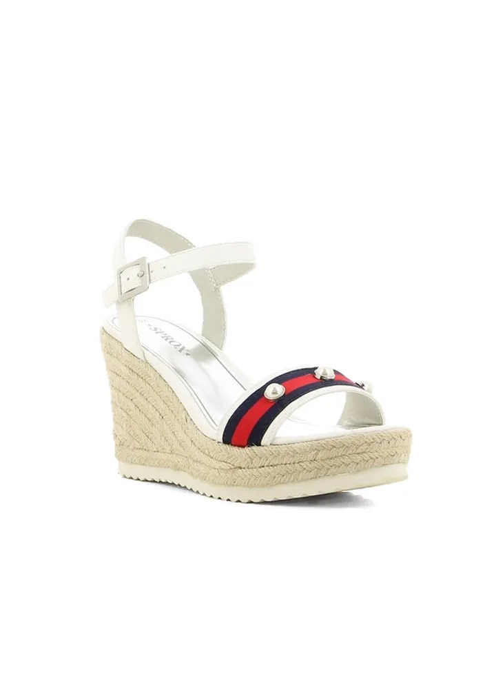 Comfort Heeled Shoe