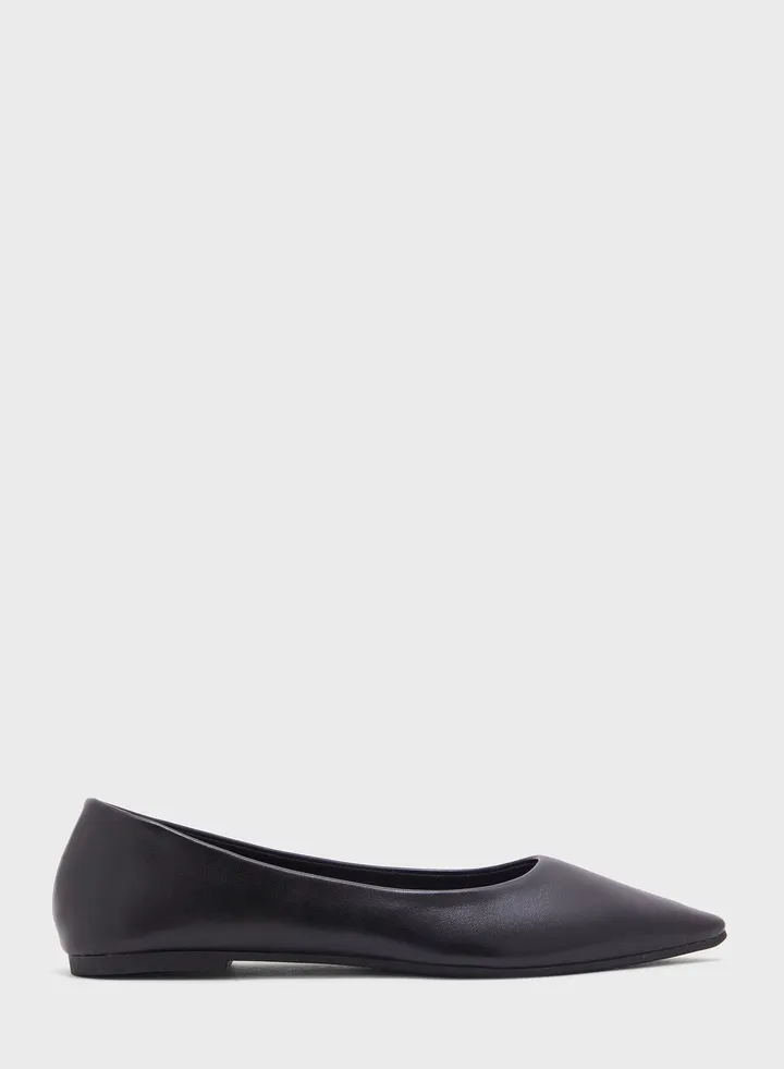 Casual Flat Ballerinas