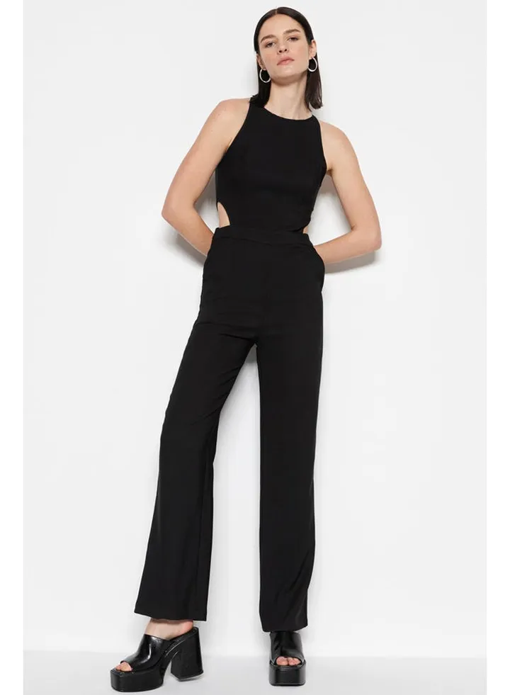 Jumpsuit - Black - Regular fit