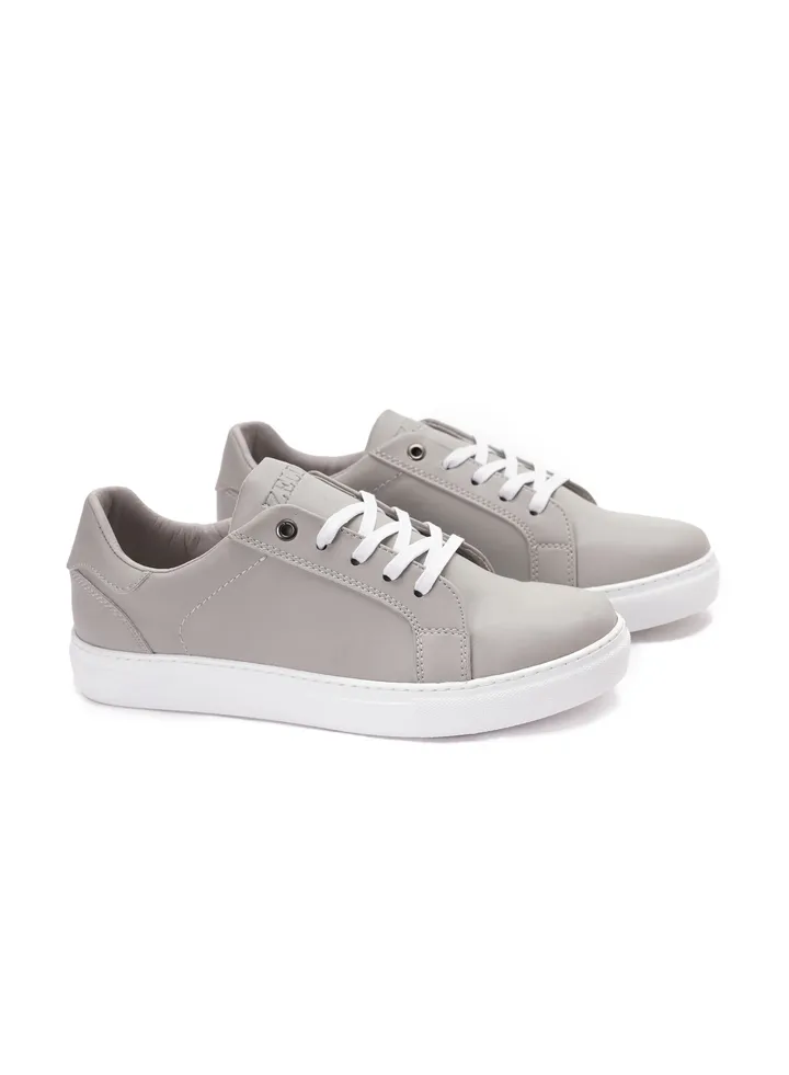 Low Top Sneakers