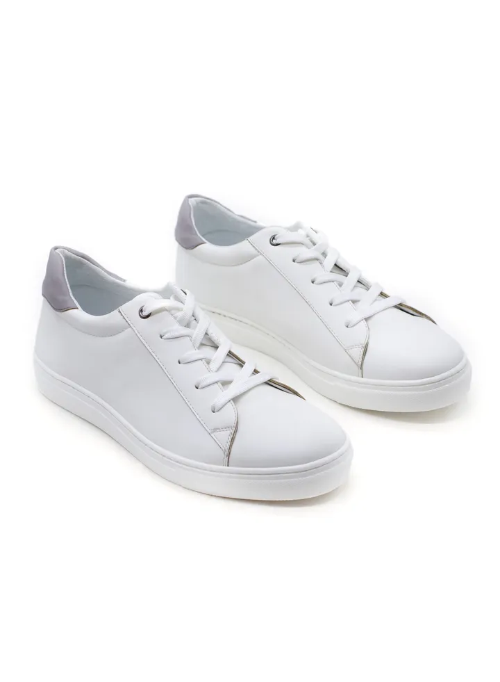 Low Top Sneakers