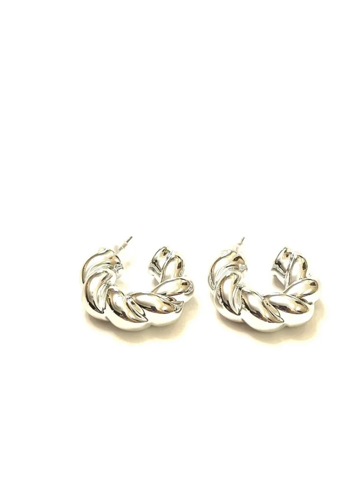 Silver Large twisted earrings