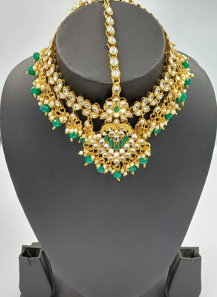 Gold-Plated Party-wear Green & White Kundan-Studded Pearl Embellished Handcrafted Maang tikka Ethnic Traditional Wedding Bridal Hair Accessories Decorative Forehead Headpiece Hair Jewelry Chain