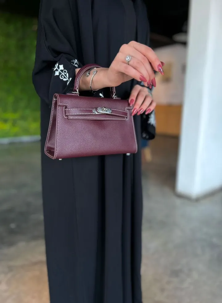 handbag 22