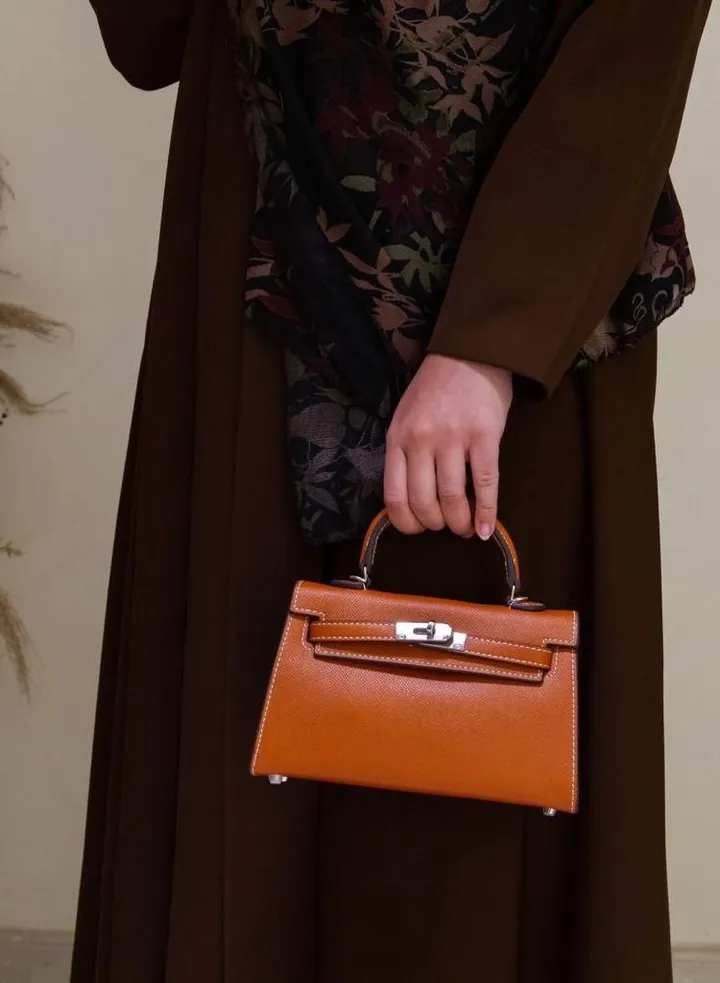 handbag 22
