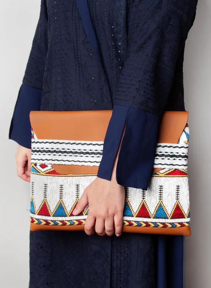pouch Sadu bag with leather cover 13-inch