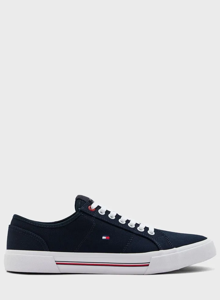 Casual Low Top Sneakers