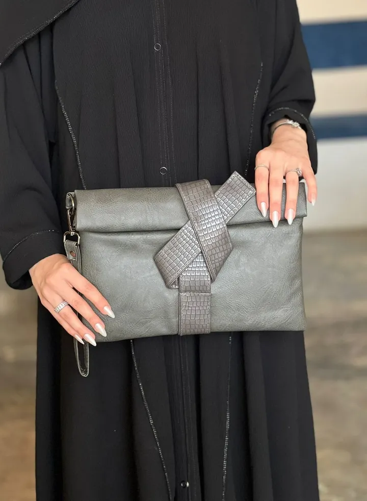 pouch