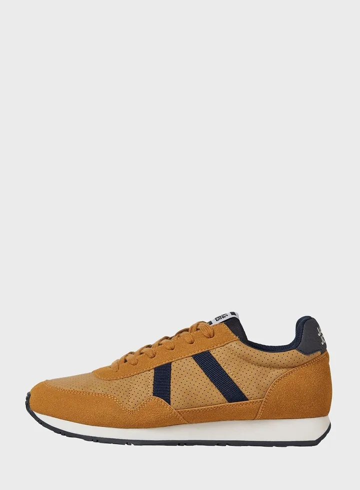 Low Top Sneakers
