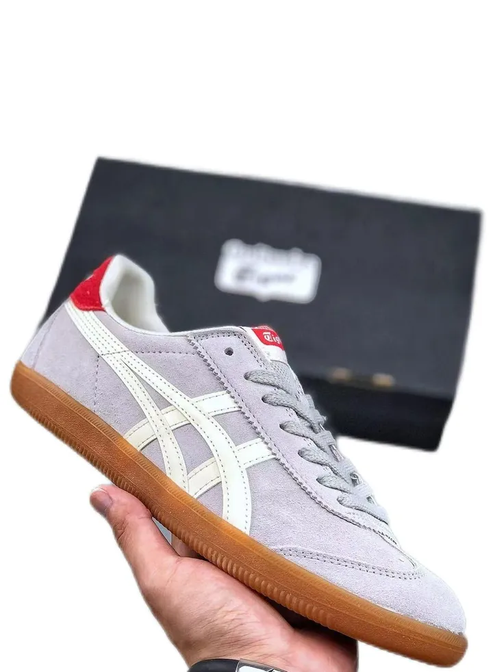 Unisex casual sneakers