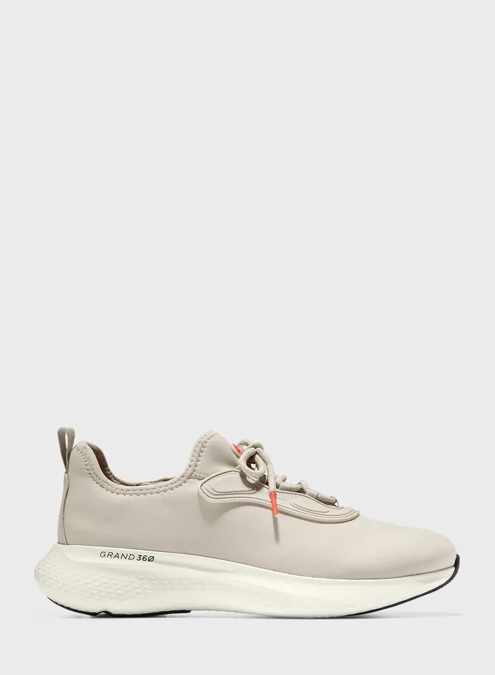Casual Low Top Sneakers
