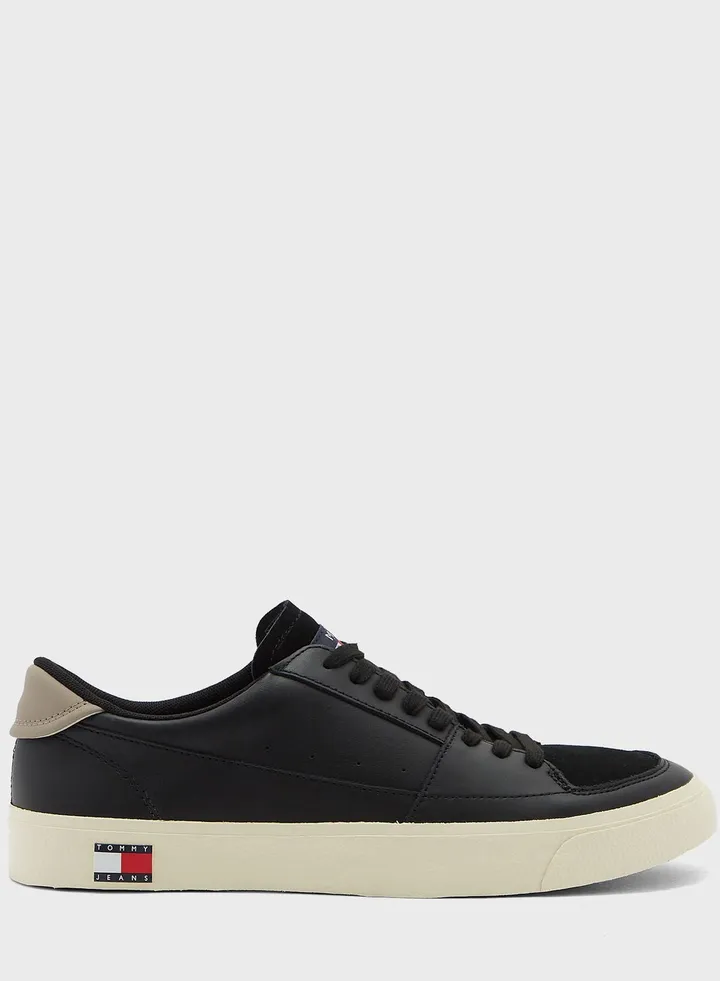 Casual Low Top Sneakers