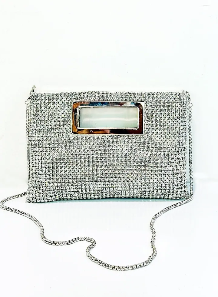 Minimalist And Fashionable Dinner Bag