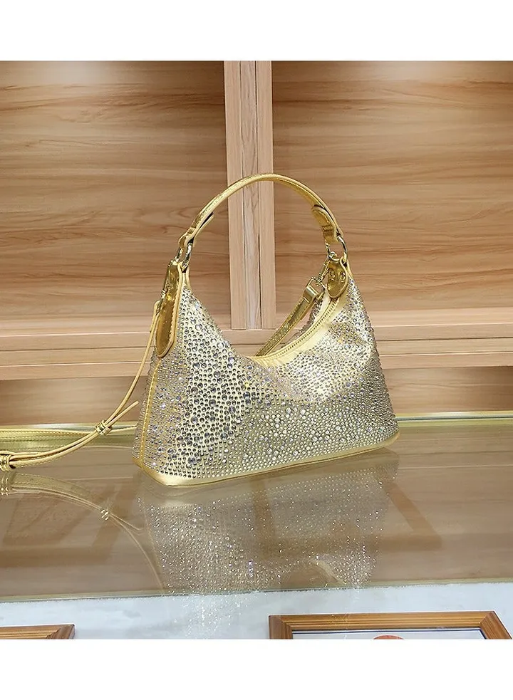 Minimalist And Fashionable Dinner Bag