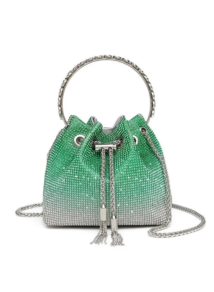 Minimalist And Fashionable Dinner Bag