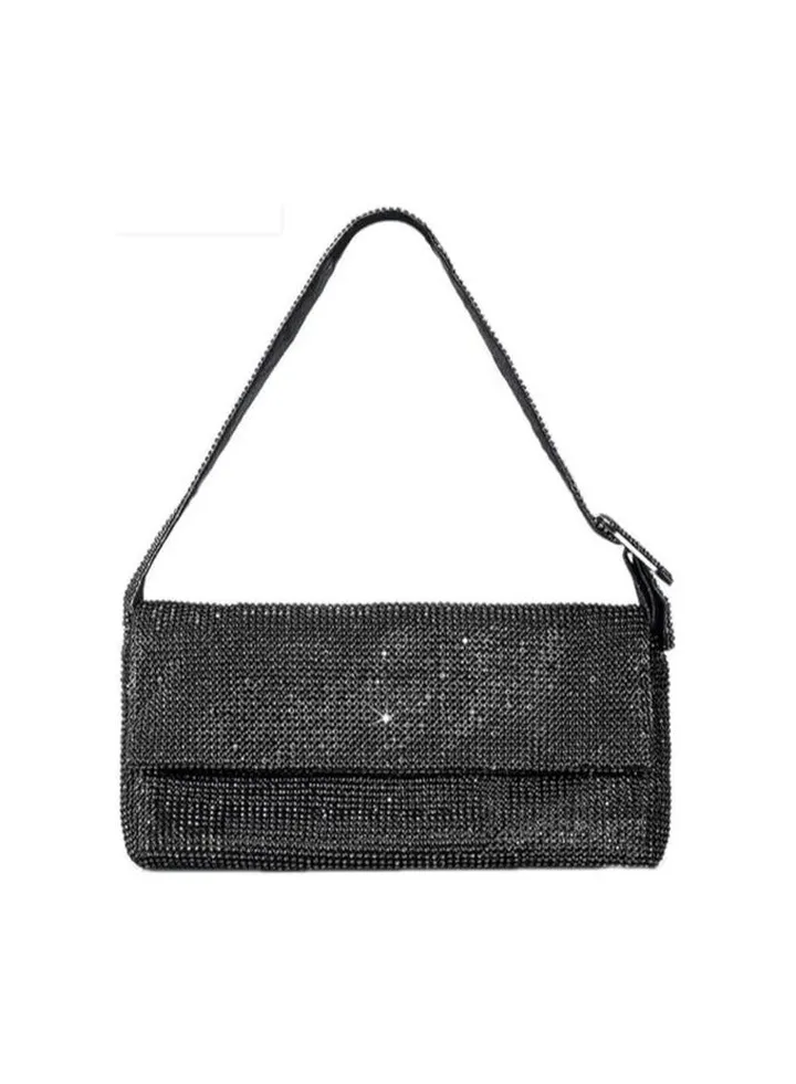 Minimalist And Fashionable Dinner Bag