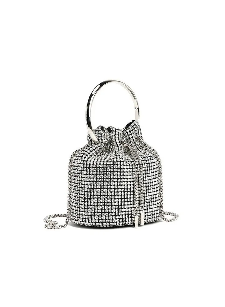 Minimalist And Fashionable Dinner Bag