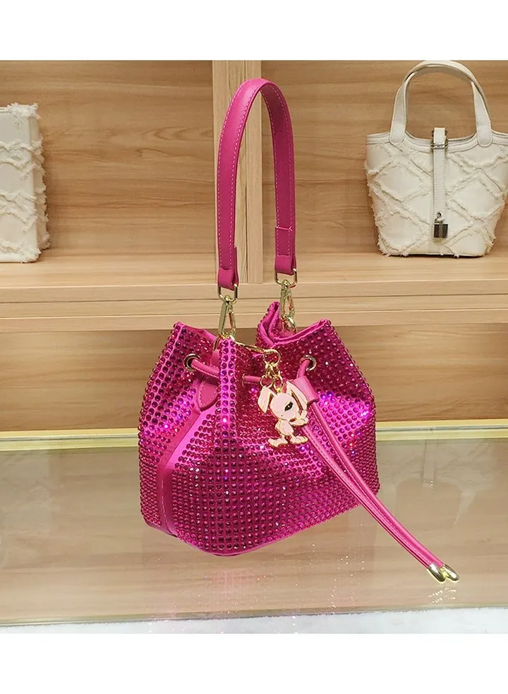 Minimalist And Fashionable Dinner Bag