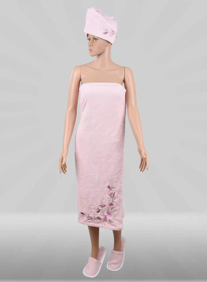 Cash mayo is made of the finest high-quality fast-absorbing cotton with a light pink hair sleep-roll