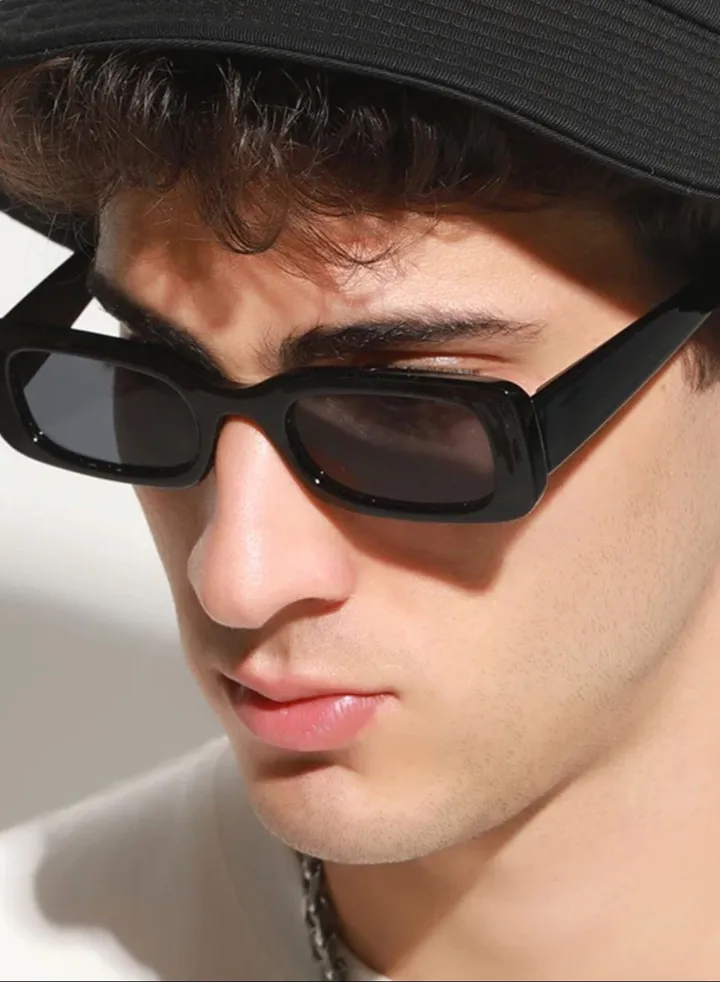 Elegant And Modern Unisex Black Sunglasses