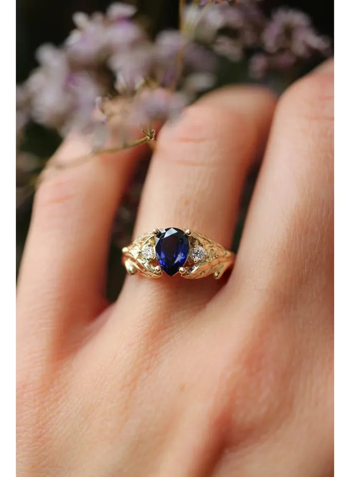 Blue Sapphire Leaves Ring