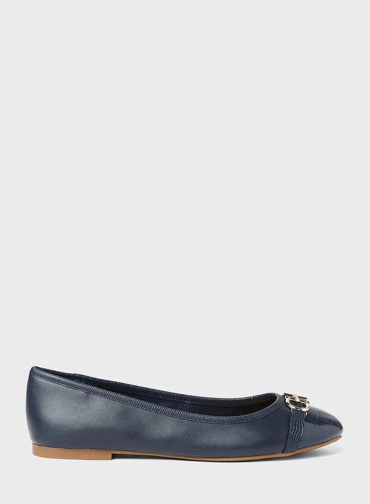 Laabelle Ballerine Slip Ons