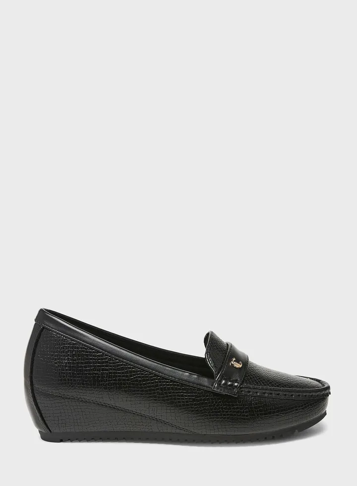 Flat Moccasins