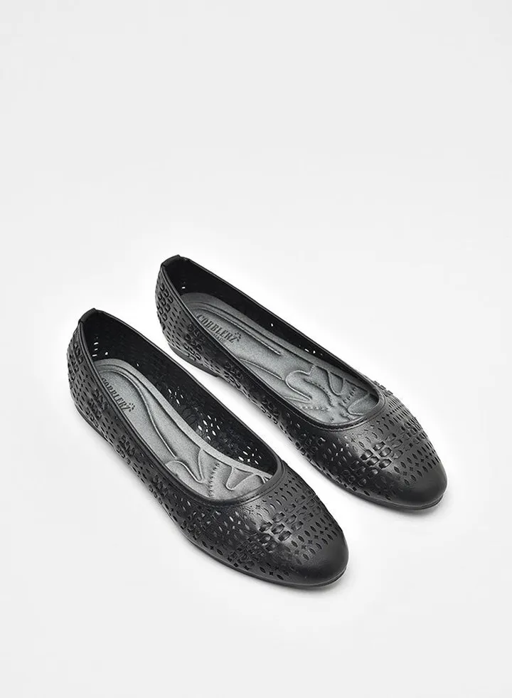 Cut Out Detailed Ballerina Black