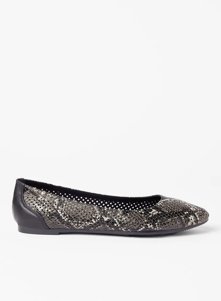 Animal Printed Ballerina Black